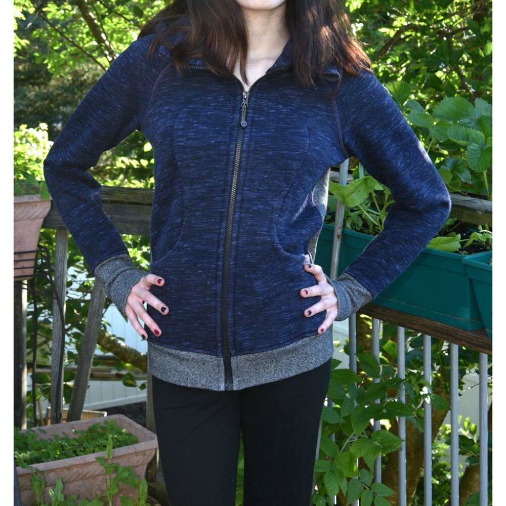 Lululemon Scuba Hoodie III Full Zip Jacket size 6